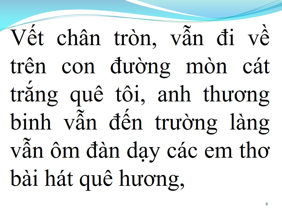 Lời bài hát VẾT CHÂN TRÒN TRÊN CÁT