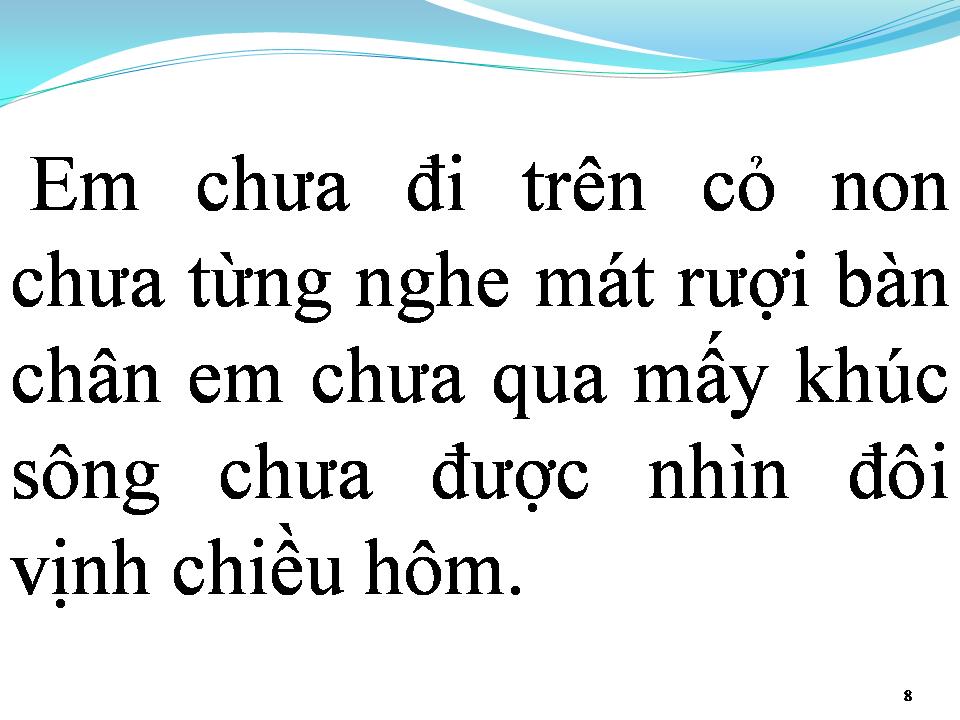 Lời bài hát EM ĐI TRÊN CỎ NON